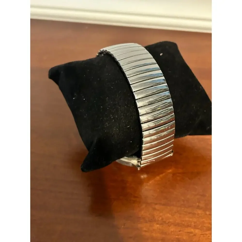 Amadi, from the Treasured Times $15.00  watch collection.silver tone new battery